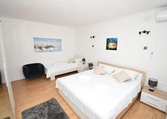Apartamento Damir *