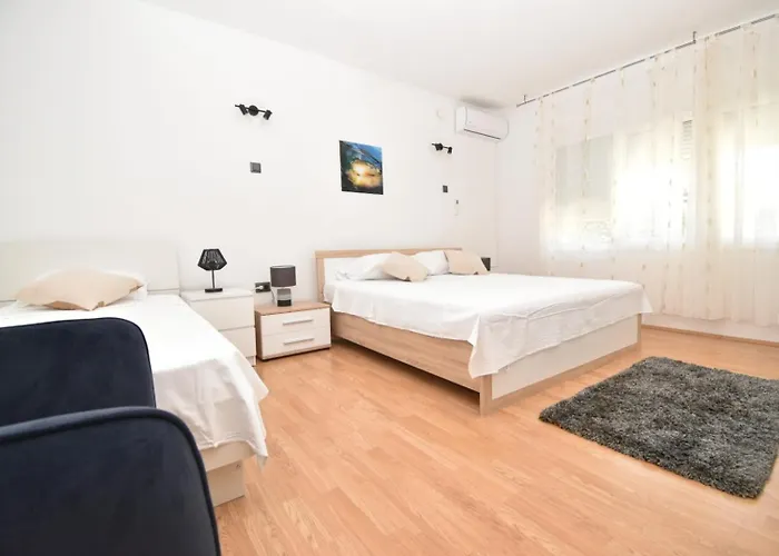 Damir Apartamento Ražanac